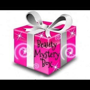 Beauty Mystery Box amazing deal !!